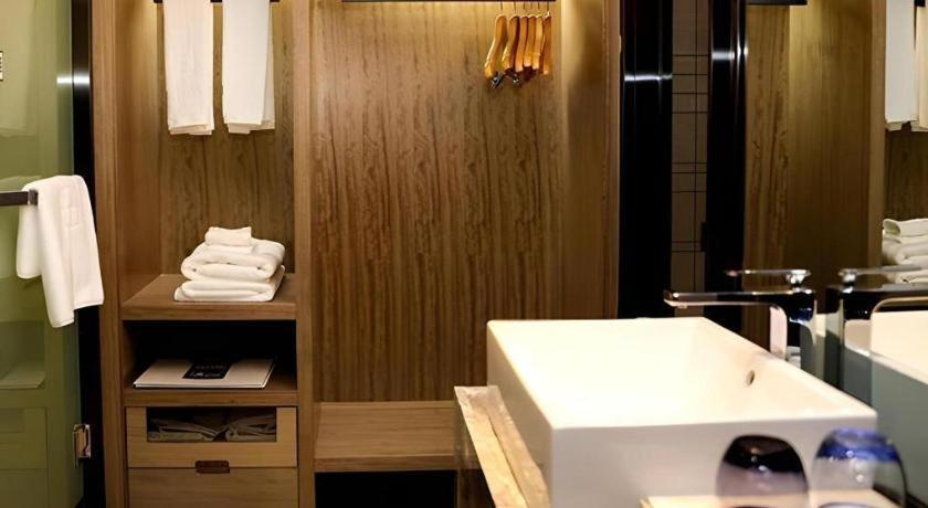 Echarm Hotel Lhasa Potala Palace 외부 사진
